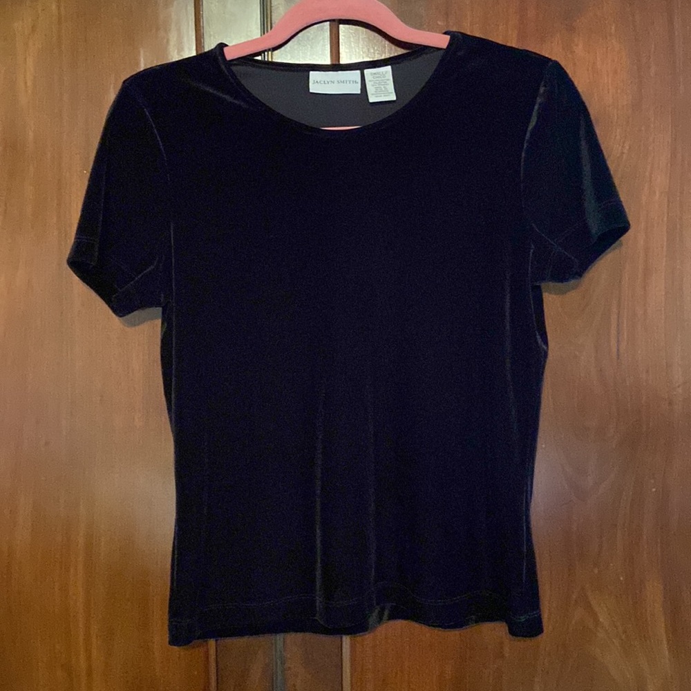 Jaclyn Smith vintage black velvet tee